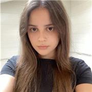 Profesora titulada con el Proficiency de Inglés.
Experiencia con niños pequeños y pre-adolescentes, aunque sin problema con mayore